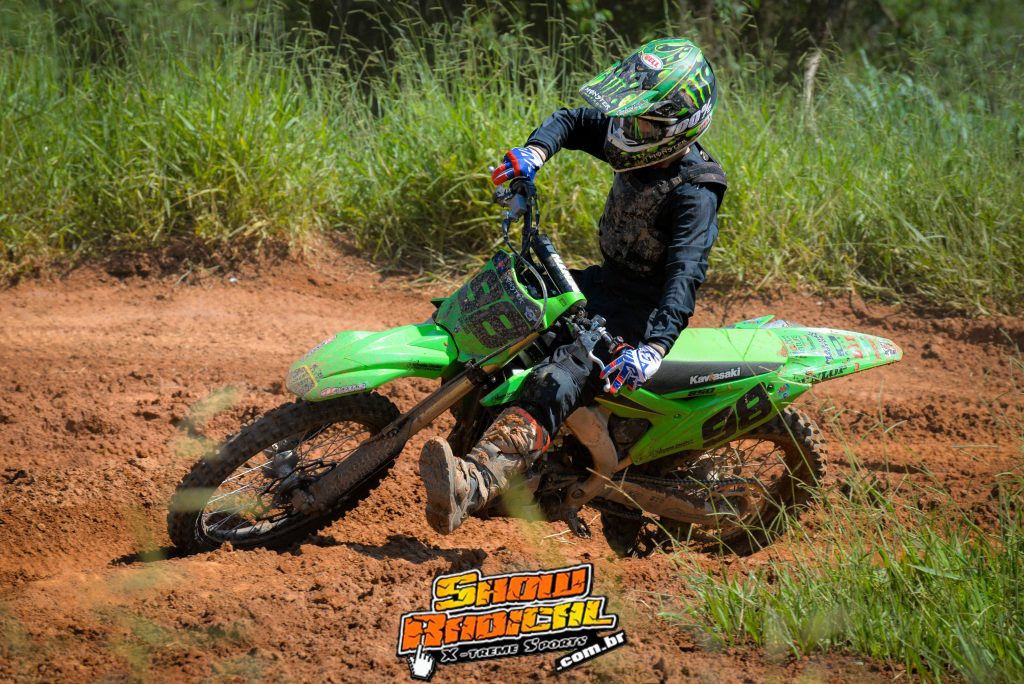 Machito School apresenta inova&ccedil;&otilde;es no mercado de cursos