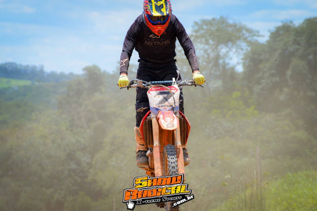 Machito School apresenta inova&ccedil;&otilde;es no mercado de cursos