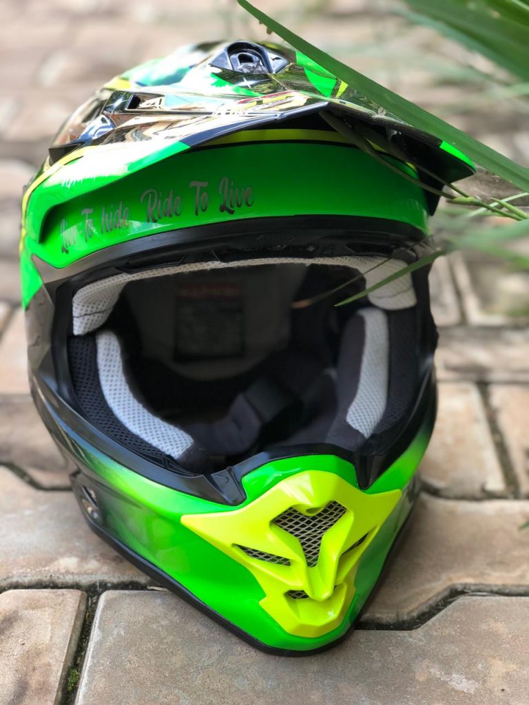 Confira o capacete by Inside Pinturas que Jean Ramos #10 ir&aacute; disputar a temporada 2021 do MX Brasileiro