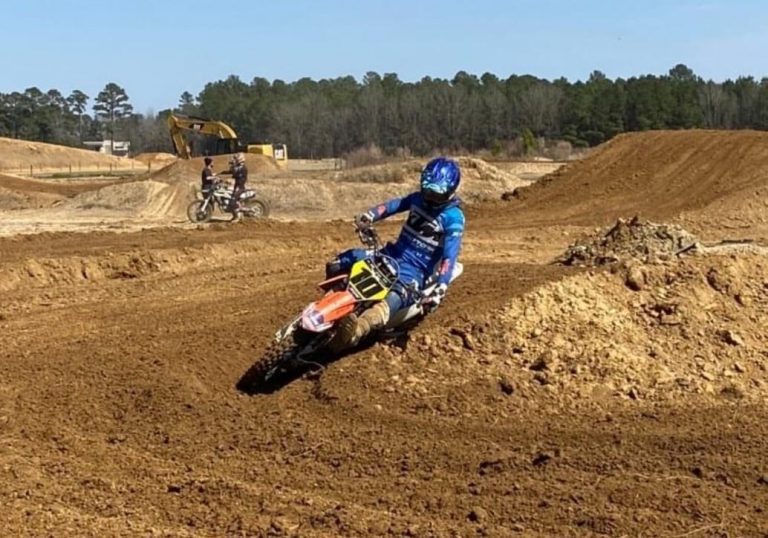 Gabi Andrigo #10 pronto para competir em Daytona no RC Supercross