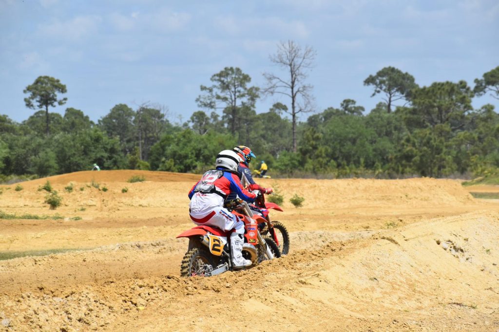 Mais resultados do Brasil nos regionais nos EUA, com vit&oacute;ria e holeshot no Sandlot Off Road