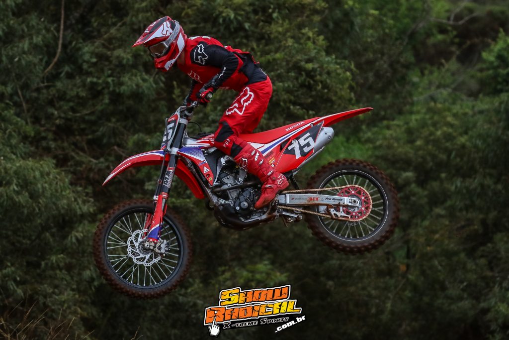 Abertura do Paranaense de Motocross | Resultados de s&aacute;bado
