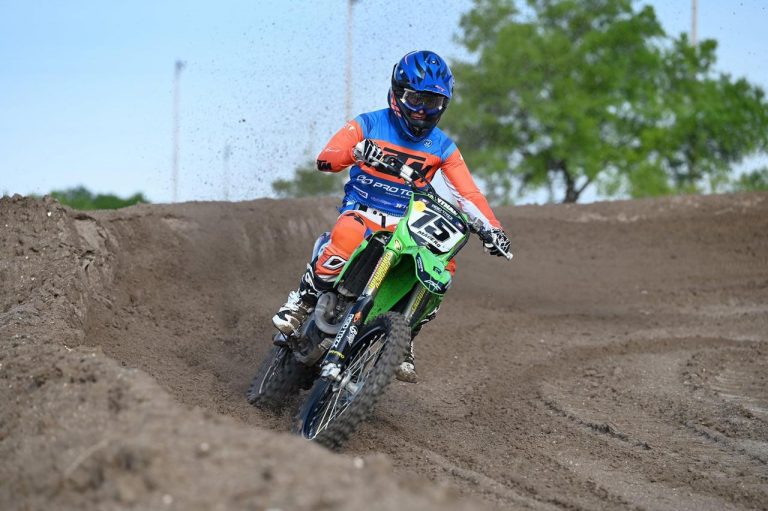 Pedro Magero #15 é 2º colocado no estadual da Flórida, após disputa com Mike Brown