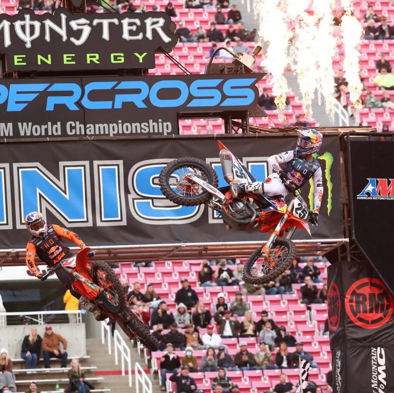 Resultados 16ª etapa AMA Supercross 2021 | Jo Shimoda e Marvin Musquin vencem em Salt Lake City 1