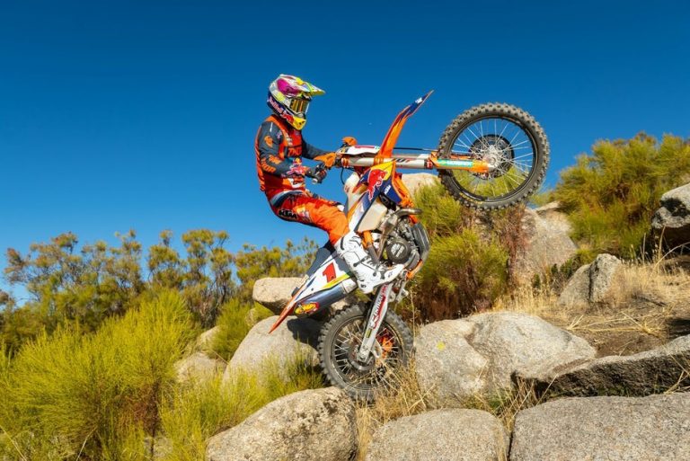 8x campeão do GNCC, Kailub Russell migrará para o Motocross pela KTM Factory Racing nos EUA