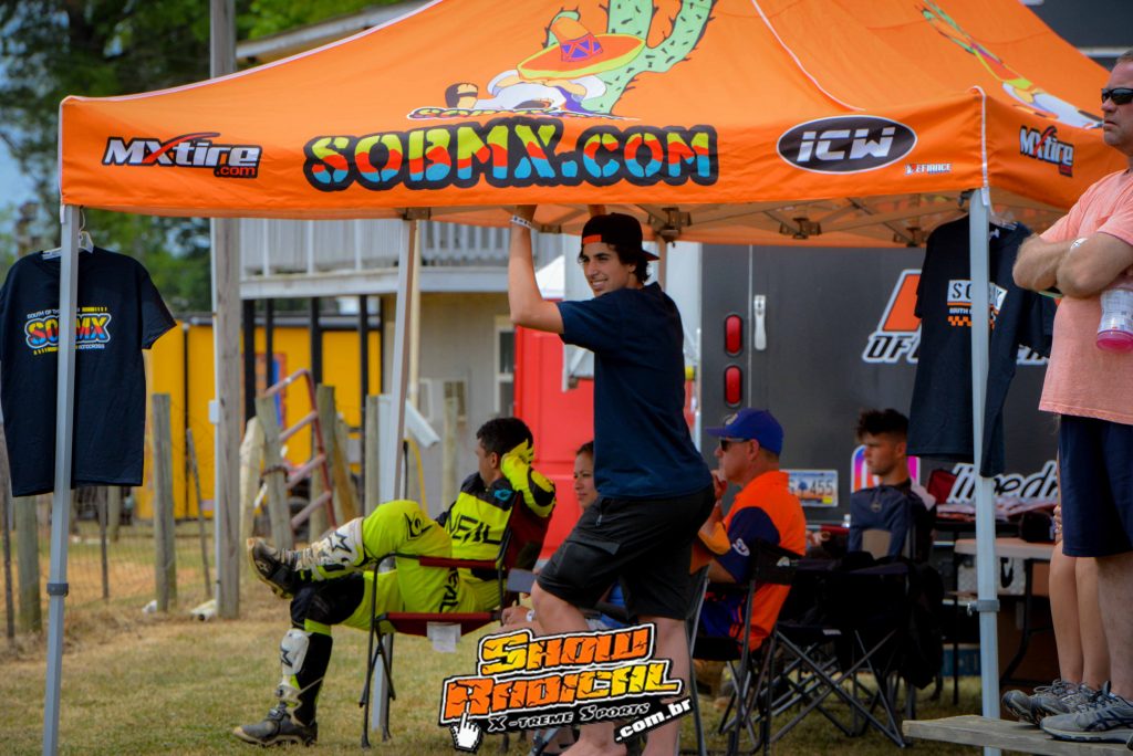 Classificat&oacute;ria Loretta Lynn’s no South of the Border