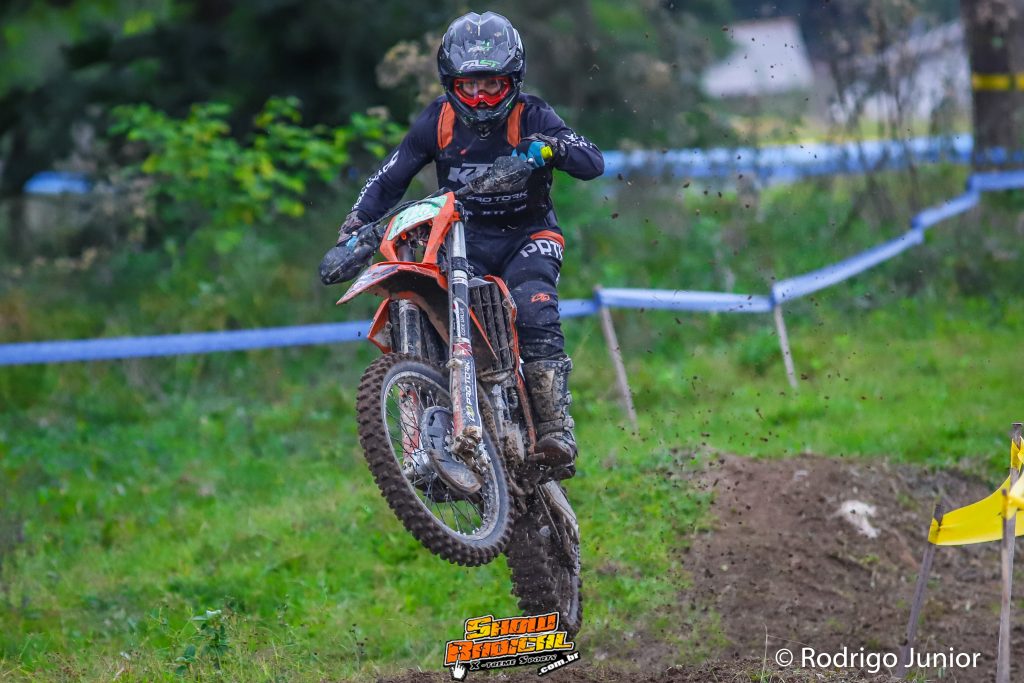 Resultados de s&aacute;bado na abertura do Brasileiro de Enduro