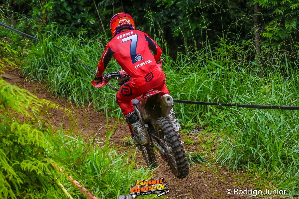 Resultados de s&aacute;bado na abertura do Brasileiro de Enduro