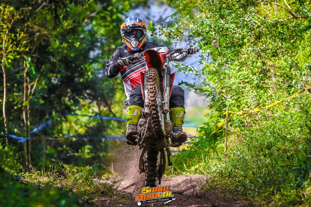 Resultados de domingo na abertura do Brasileiro de Enduro