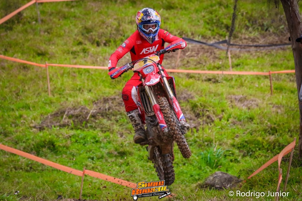 Resultados de s&aacute;bado na abertura do Brasileiro de Enduro