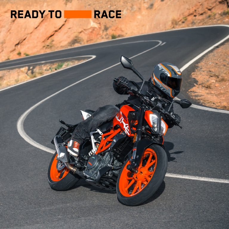 VÍDEO: Conheça em detalhes a KTM Duke 390