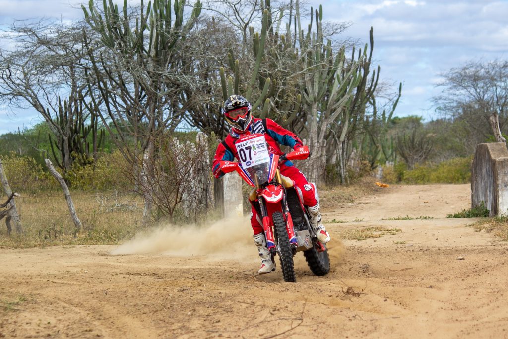 Tiago Wernersbach, da Honda Racing, inicia Rally RN 1500 com vit&oacute;ria na classe Brasil