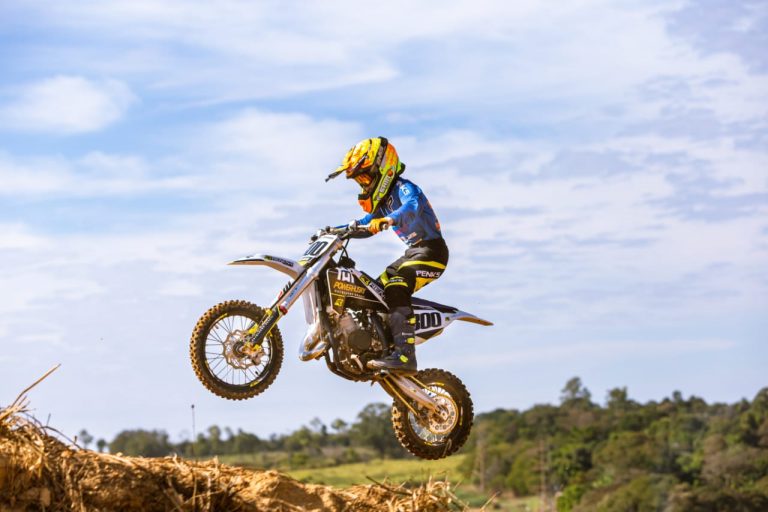 Com direito a vitória e dois pódios, Heitor Matos tem fim de semana produtivo na Superliga São Paulo de Motocross