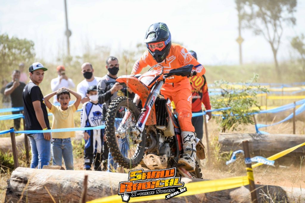 Resultados de s&aacute;bado na 3&ordf; rodada do Brasileiro de Enduro