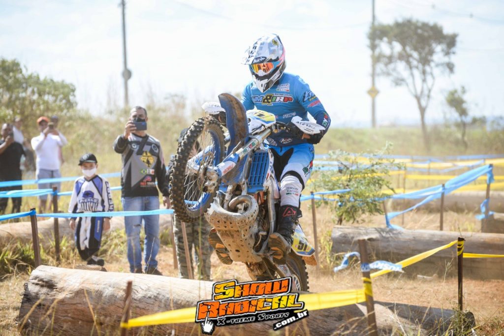 Resultados de domingo na 3&ordf; rodada do Brasileiro de Enduro