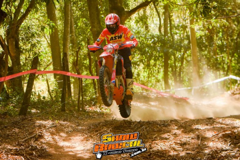 Resultados de domingo na 3ª rodada do Brasileiro de Enduro