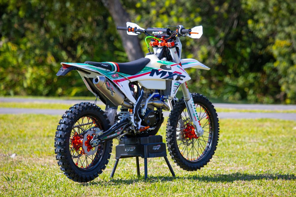 Edi&ccedil;&atilde;o especial: MXF Motors lan&ccedil;a moto para enduro vers&atilde;o Six Days