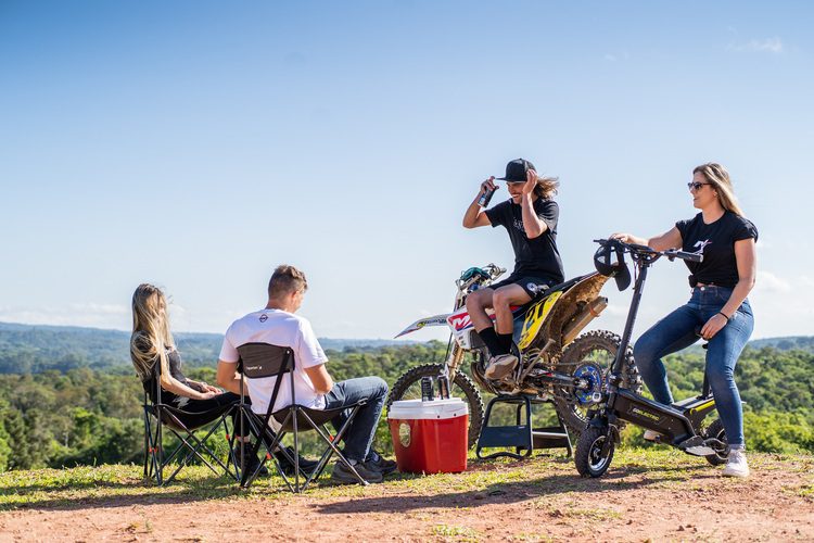 Para crian&ccedil;as e adultos: conhe&ccedil;a o portf&oacute;lio de ve&iacute;culos el&eacute;tricos da MXF
