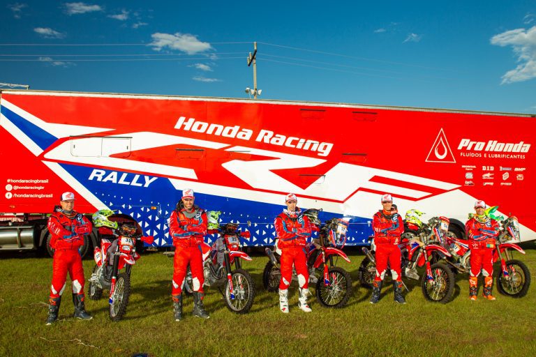 Equipe Honda Racing de Rally parte para a disputa da 29ª edição do Sertões