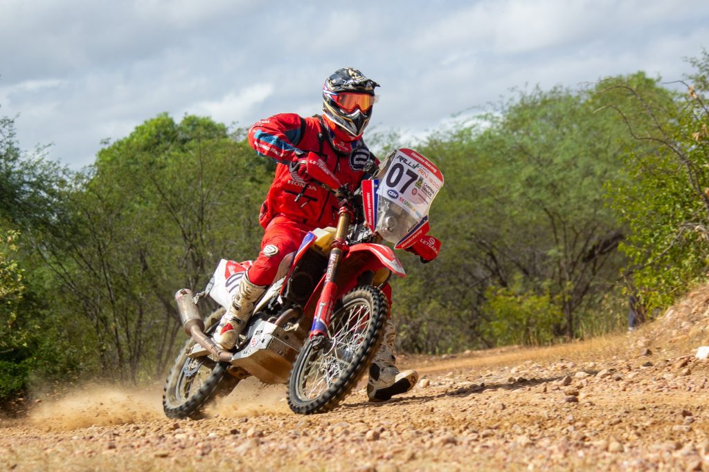 Equipe Honda Racing de Rally parte para a disputa da 29&ordf; edi&ccedil;&atilde;o do Sert&otilde;es