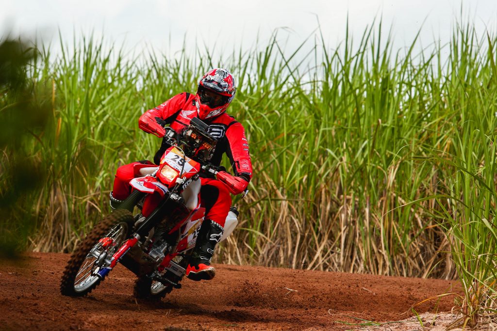Honda Racing larga no grupo da frente no Sert&otilde;es 2021