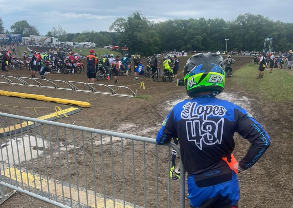 Saiba tudo sobre a contrata&ccedil;&atilde;o de Caio Lopes #134 para o AMA Supercross 2022