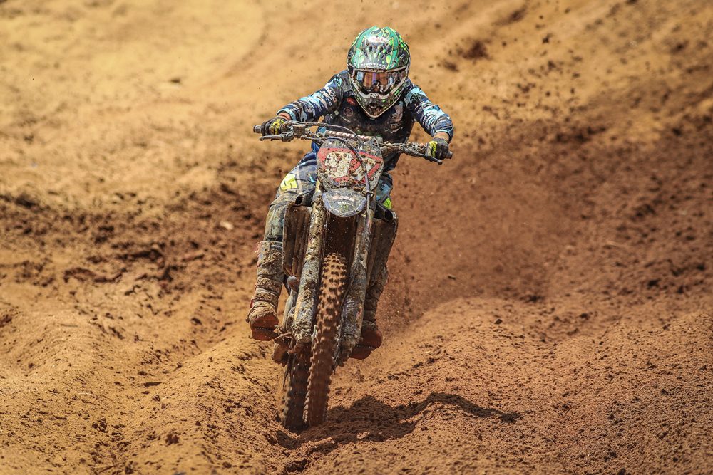 Yamaha estreia no Brasileiro de Motocross com a miss&atilde;o de manter o dom&iacute;nio