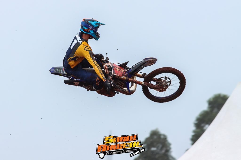 Foi dada a largada para a 1&ordf; e 2&ordf; etapas do Campeonato Brasileiro de Motocross 2021