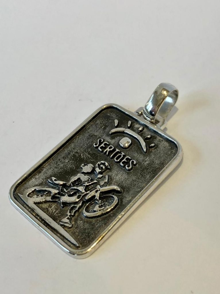 Conhe&ccedil;a a Lincoln J&oacute;ias e suas pe&ccedil;as personalizadas para off road