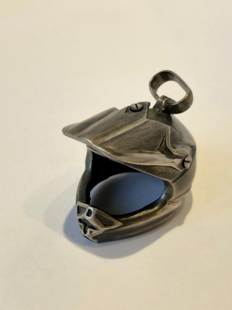 Conhe&ccedil;a a Lincoln J&oacute;ias e suas pe&ccedil;as personalizadas para off road