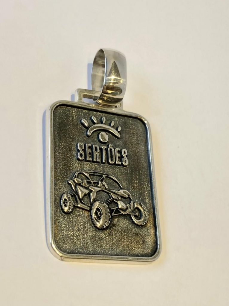 Conhe&ccedil;a a Lincoln J&oacute;ias e suas pe&ccedil;as personalizadas para off road