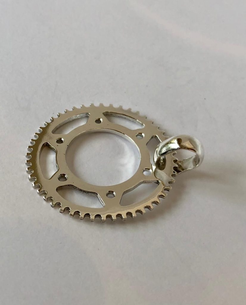 Conhe&ccedil;a a Lincoln J&oacute;ias e suas pe&ccedil;as personalizadas para off road