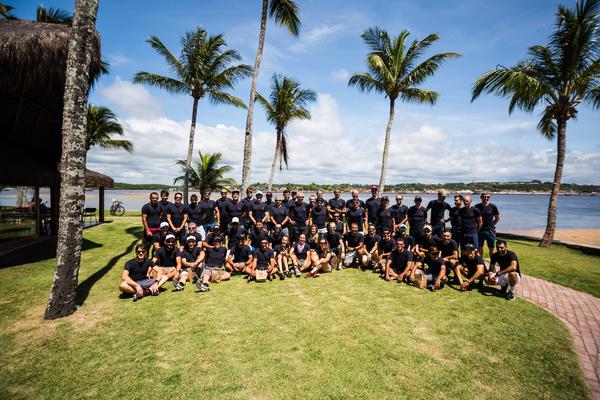 BIKE: Hans Becking (HOL) e Jos&eacute; Dias (POR) iniciam a Santander Brasil Ride Bahia com vit&oacute;ria no pr&oacute;logo