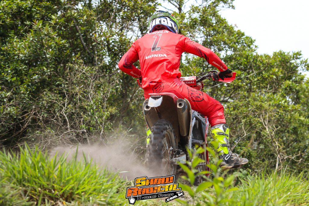 Resultados de segunda feira na grande final do Brasileiro de Enduro
