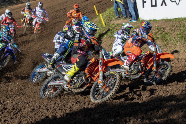 A polêmica ultrapassagem de Herlings sobre Cairoli no fim da 2ª bateria do GP de Garda
