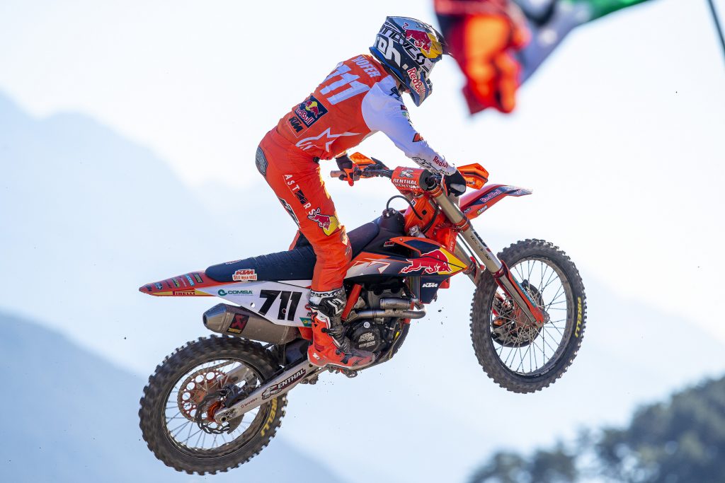 Acidente fatal tira a vida do piloto austr&iacute;aco Rene Hofer