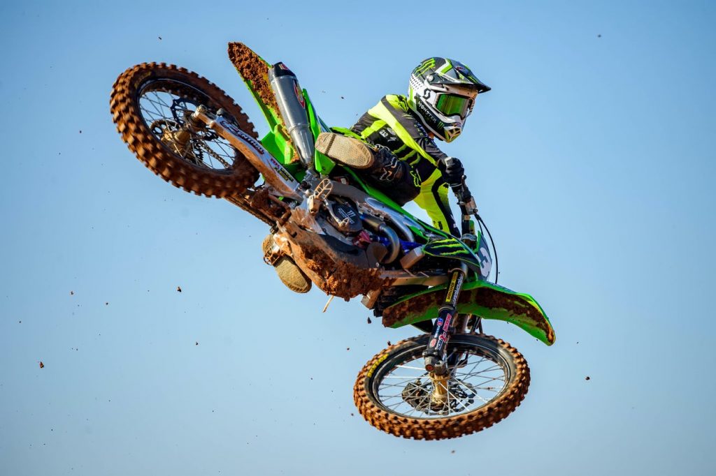 Monster Energy e Pro Circuit Kawasaki apresentam suas equipes para a temporada 2022
