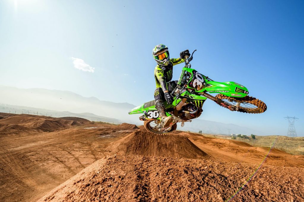 Monster Energy e Pro Circuit Kawasaki apresentam suas equipes para a temporada 2022