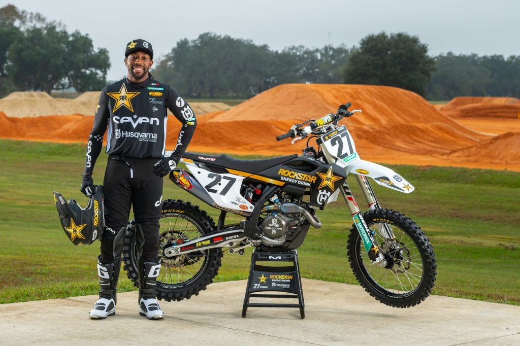 AMA SX: Rockstar Husqvarna &eacute; mais uma das grandes equipes a se apresentarem para a pr&oacute;xima temporada do supercross