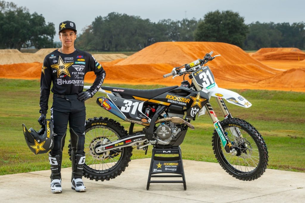 AMA SX: Rockstar Husqvarna &eacute; mais uma das grandes equipes a se apresentarem para a pr&oacute;xima temporada do supercross