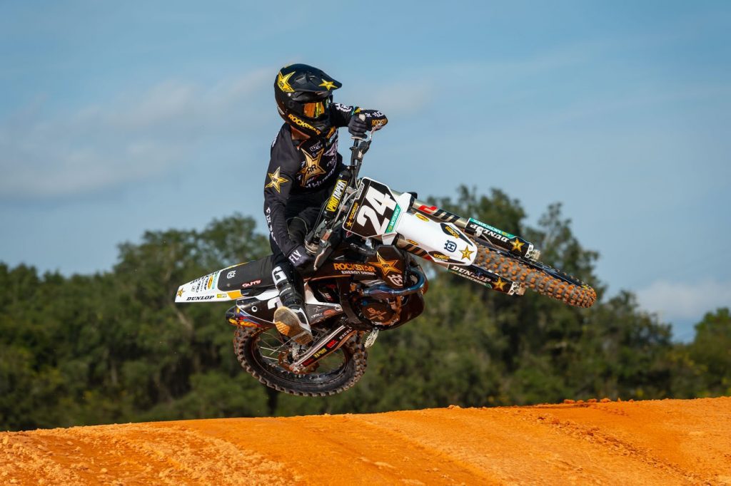 AMA SX: Rockstar Husqvarna &eacute; mais uma das grandes equipes a se apresentarem para a pr&oacute;xima temporada do supercross