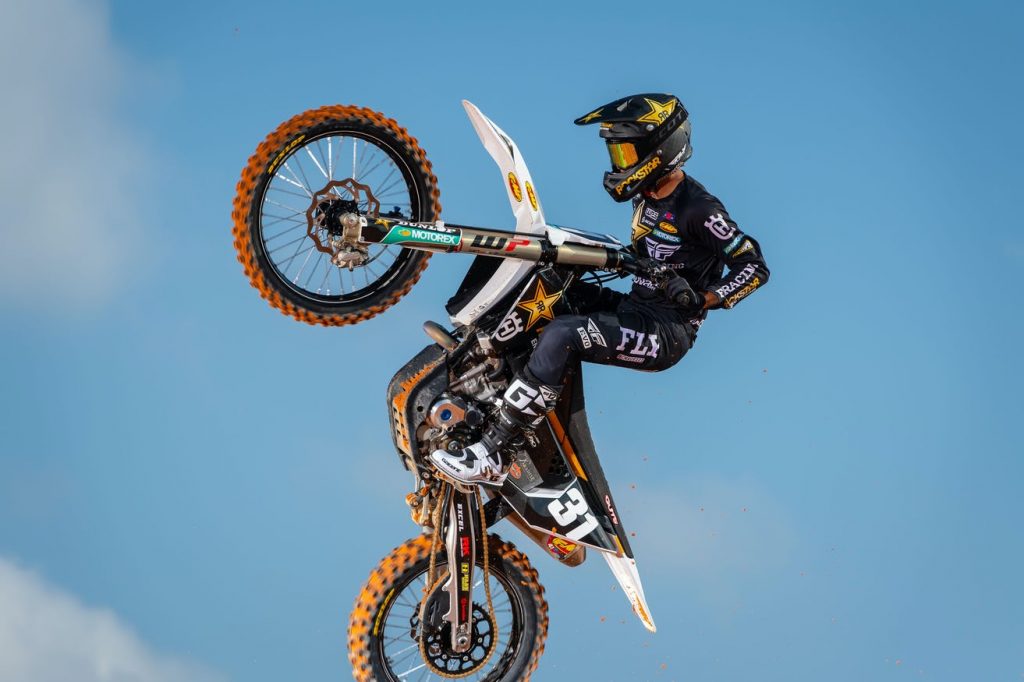 AMA SX: Rockstar Husqvarna &eacute; mais uma das grandes equipes a se apresentarem para a pr&oacute;xima temporada do supercross