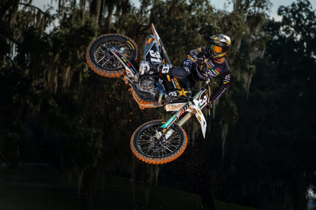 AMA SX: Rockstar Husqvarna &eacute; mais uma das grandes equipes a se apresentarem para a pr&oacute;xima temporada do supercross