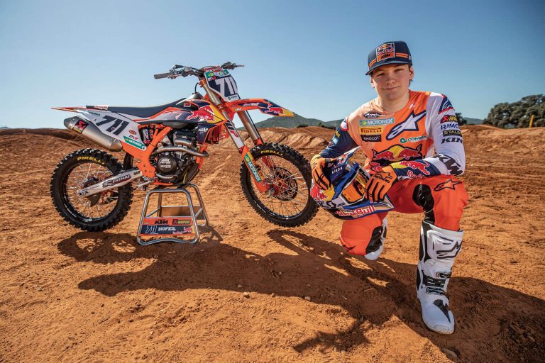 Acidente fatal tira a vida do piloto austríaco Rene Hofer