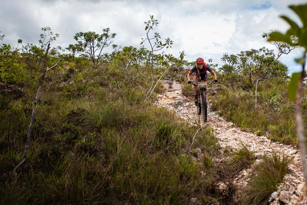 BIKE: Sherman Trezza e Lukas Kaufmann ampliam vantagem na Etapa Rainha da Santander Brasil Ride Espinha&ccedil;o