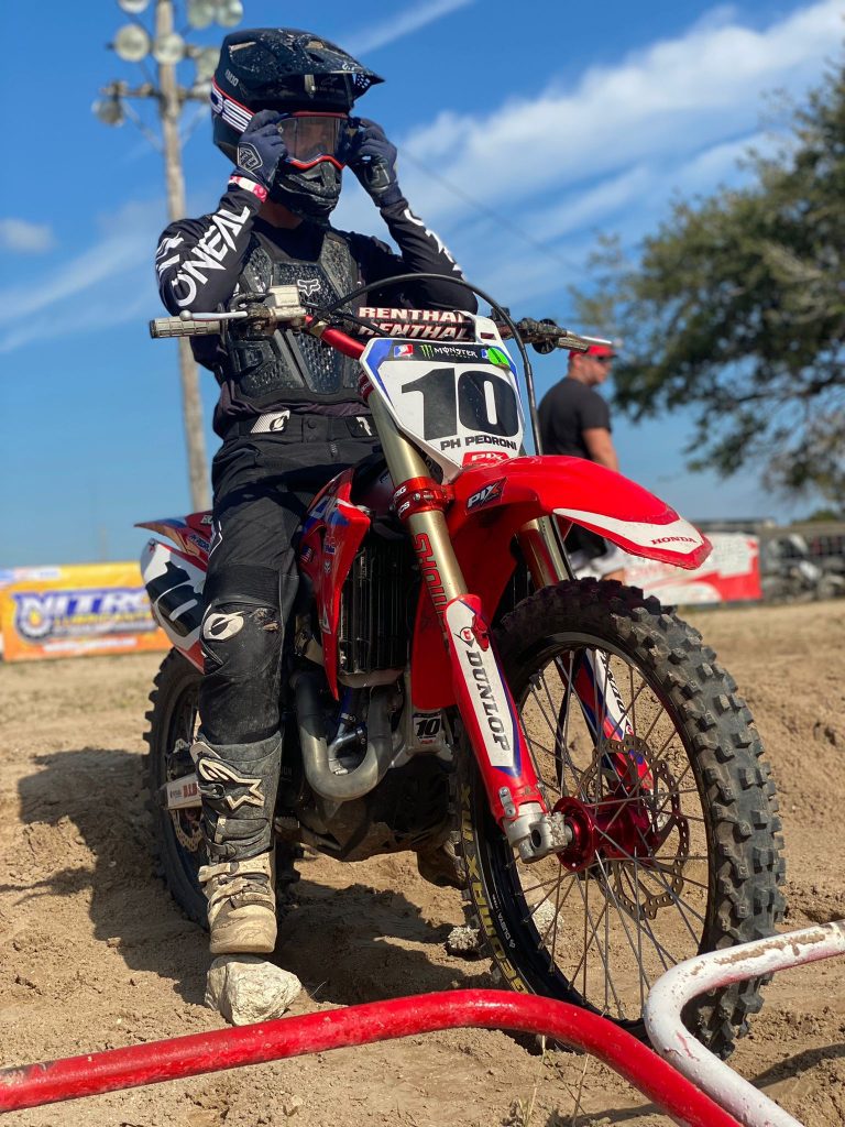 Pedro Magero encerra temporada nos EUA e confirma mais um título no Estadual da Flórida