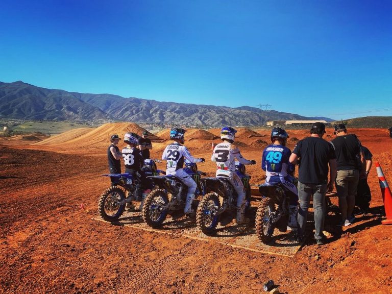 VÍDEO: Eli Tomac, Christian Craig e Haiden Deegan em ação em mais um treino de Supercross