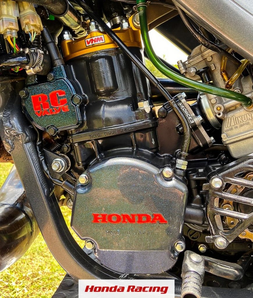 Ficha Técnica | Apresentamos a CR 250R 2004 do piloto Tatá Pelegrino