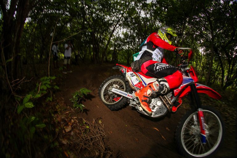 Honda Racing inicia o Rally Cerapió 2022 na liderança de duas categorias