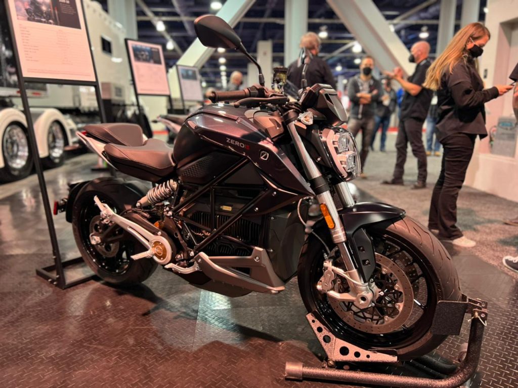 Show Radical visita a AIMExpo, em Las Vegas